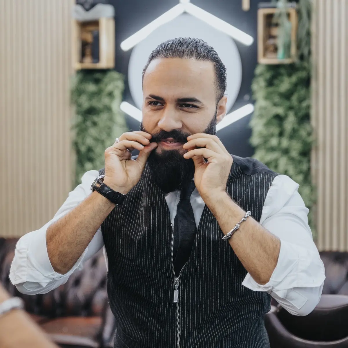 Bartpflege und Styling bei The BABO